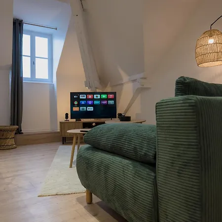 Cosy Apartment *